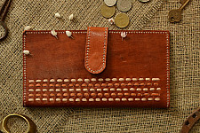 Itsy-bitsy! ❖ Kutchi Leather Purse { 1 }